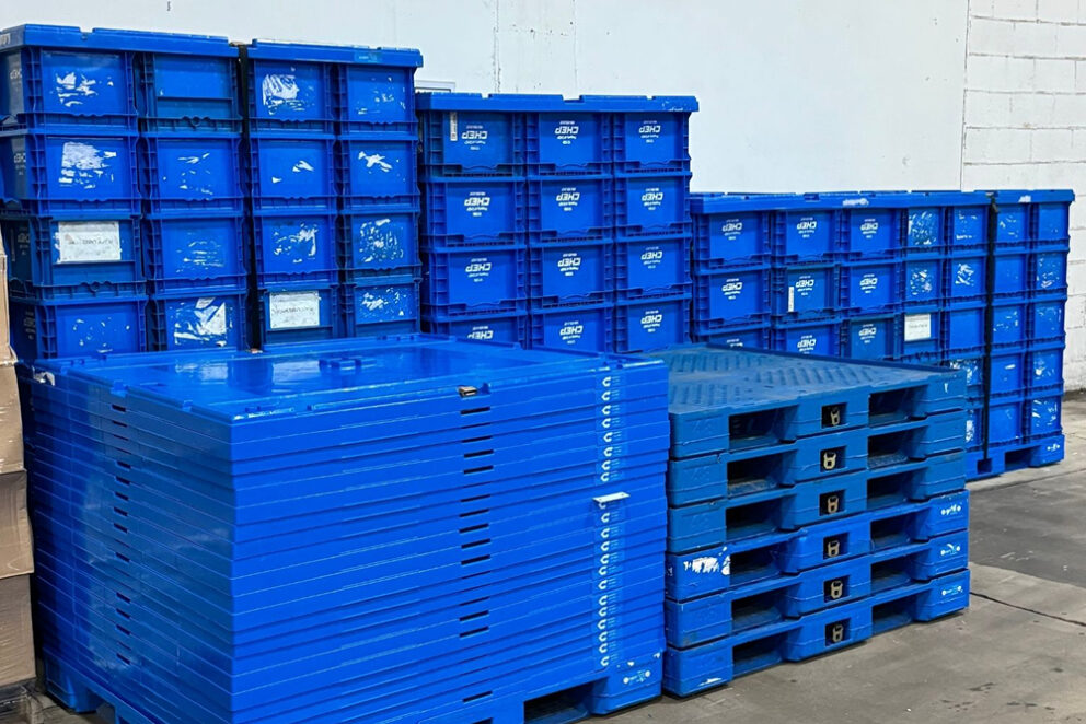 eLogix Warehouse sorting station blue containers