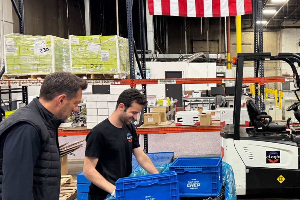 eLogix smiling faces while sorting